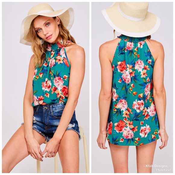 🌺LAST 1! Floral Bubble Crepe Smocked Halter Top! - Picture 6 of 8